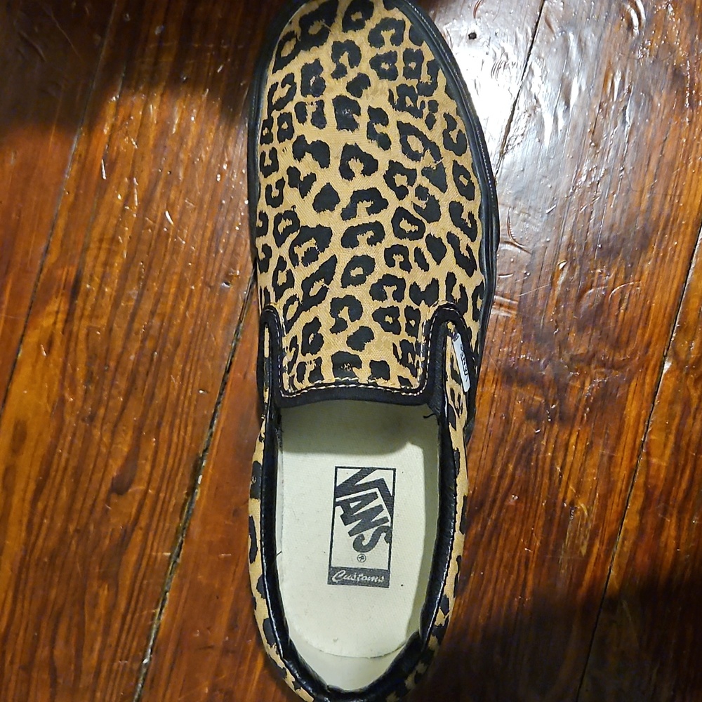 Vans Platform Leopard Print Slip-On Sneakers in Tan and Black - Picture 2 of 6